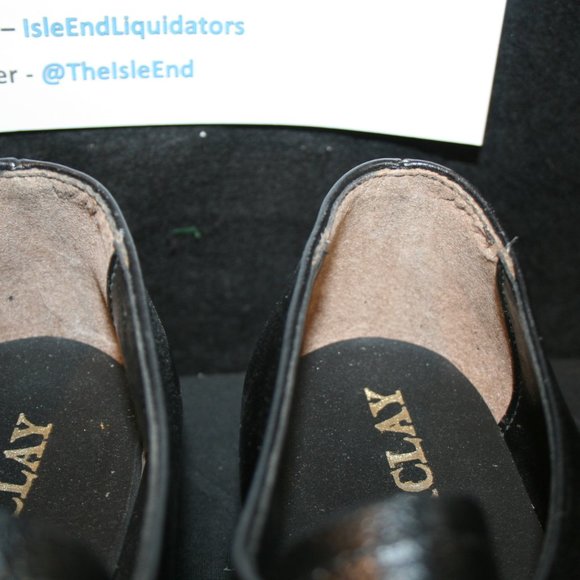 Barclay Black Loafer Dress Shoes with Buckle Used - Picture 14 of 16